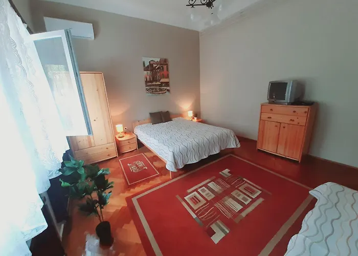 Jutta Vizkoezeli Nyaralo Apartment Balatonboglar